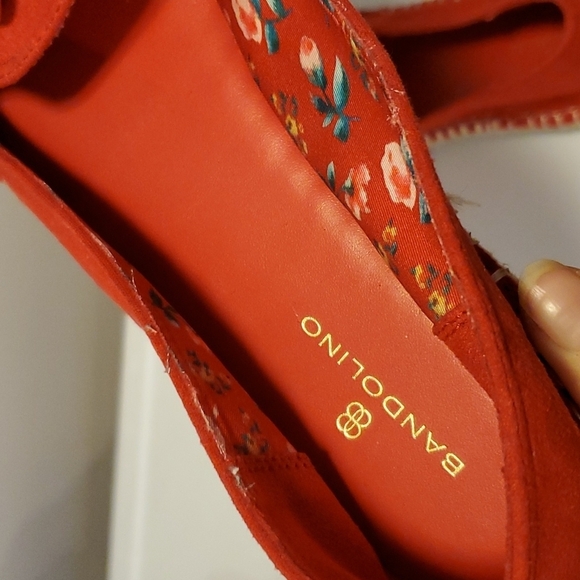 Bandolino Suede Red Bow Flats   Size 11 - Picture 5 of 7